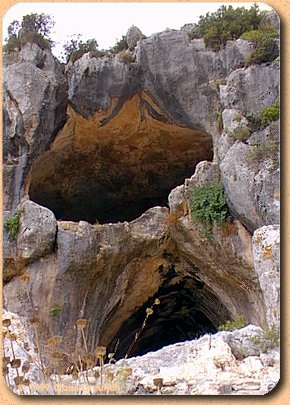 Höhlen des Damianou